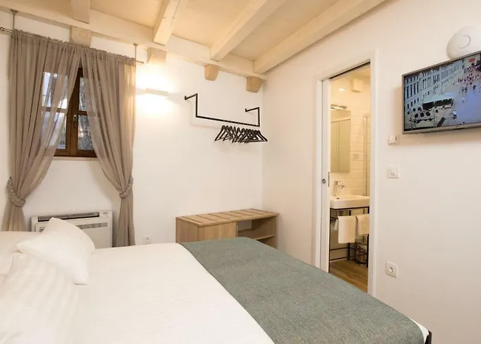 Villa Four Winds III